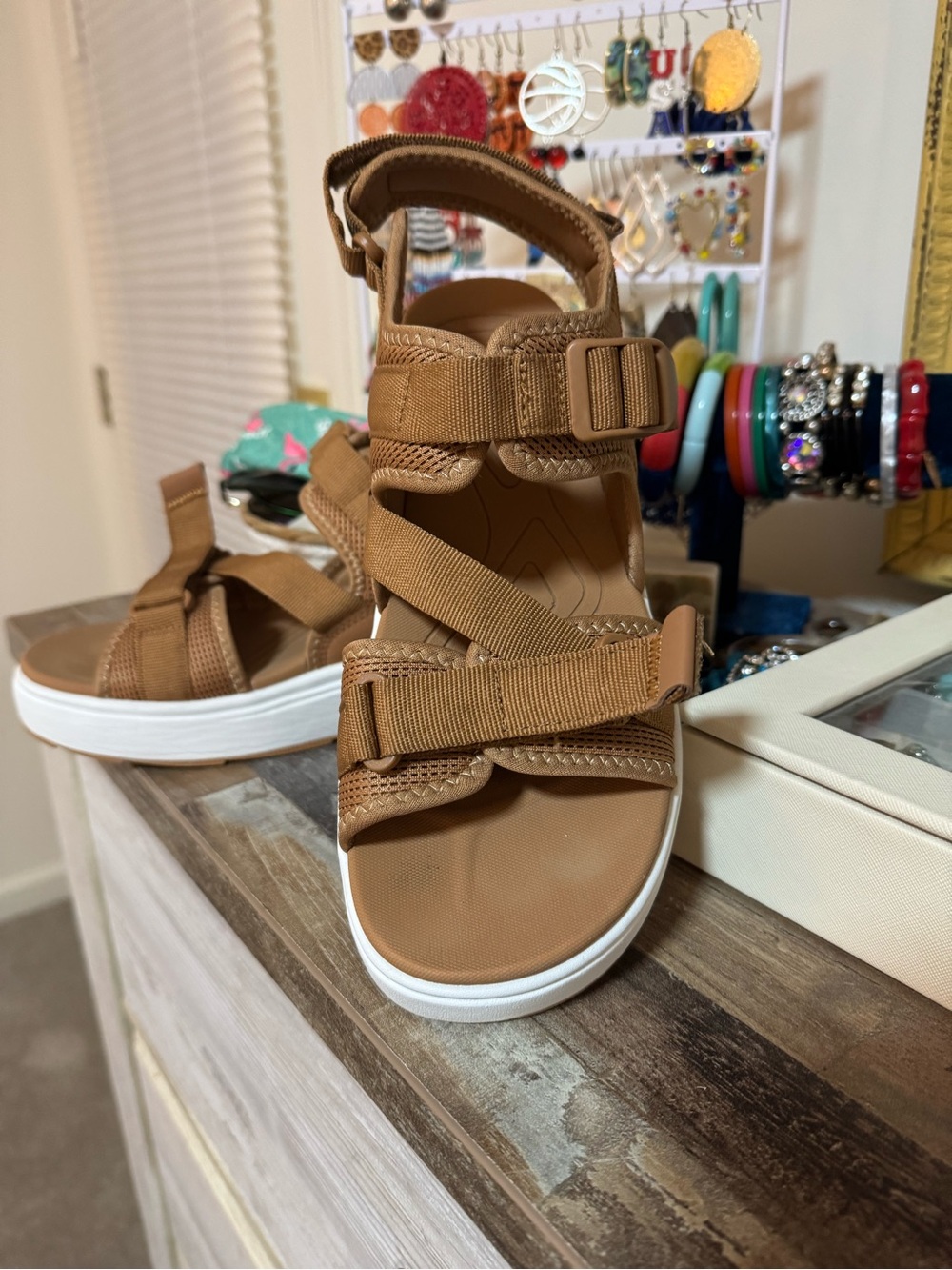Casual Strappy Platform Sandals in Brown